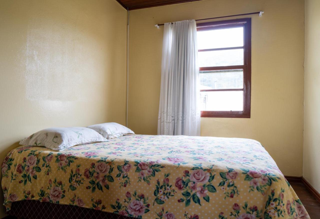 אורוביסי Hostel Raiz Da Serra מראה חיצוני תמונה